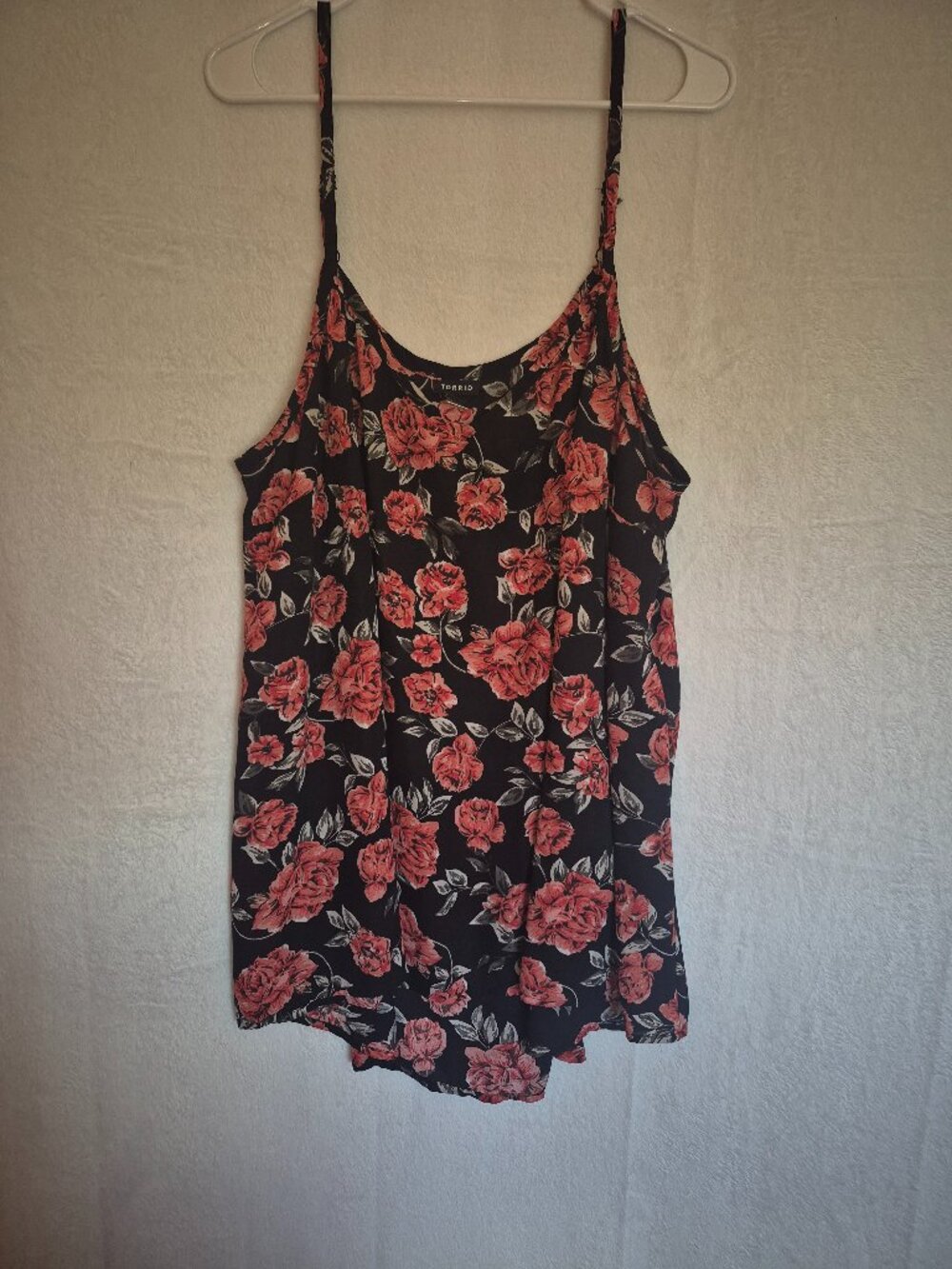 Torrid 3 3X Floral Cami Top Pink Rose Whimsigoth Dark Floral BOHO Whimsical